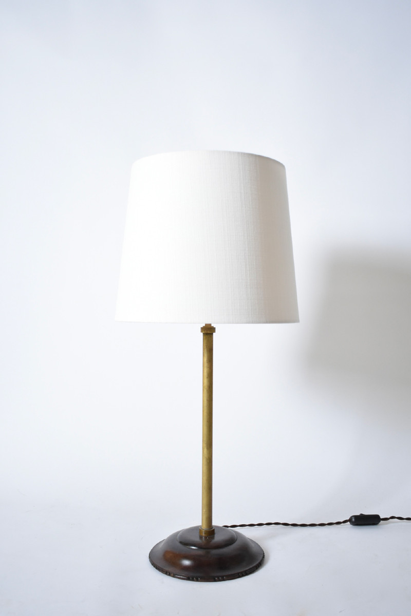 Viennese Secession Lamp In Brass And Wood, 1910s.