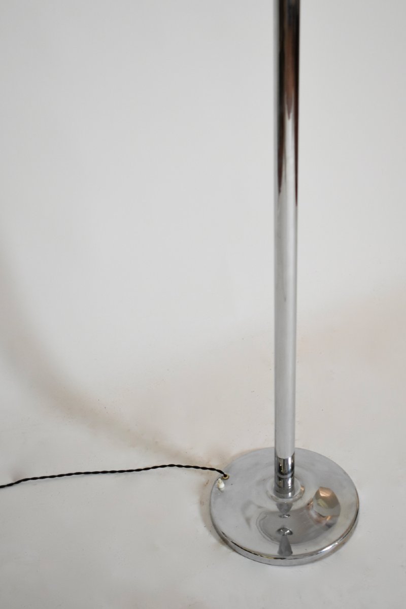 Lampadaire vasque en fer chromé Art Déco, années 1930.-photo-1