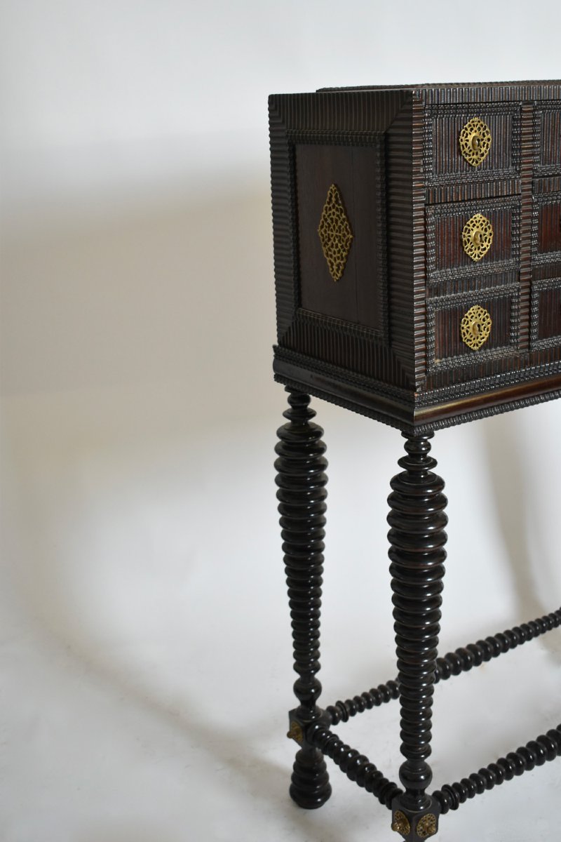 Turned Wood Cabinet, XIXth C.-photo-2