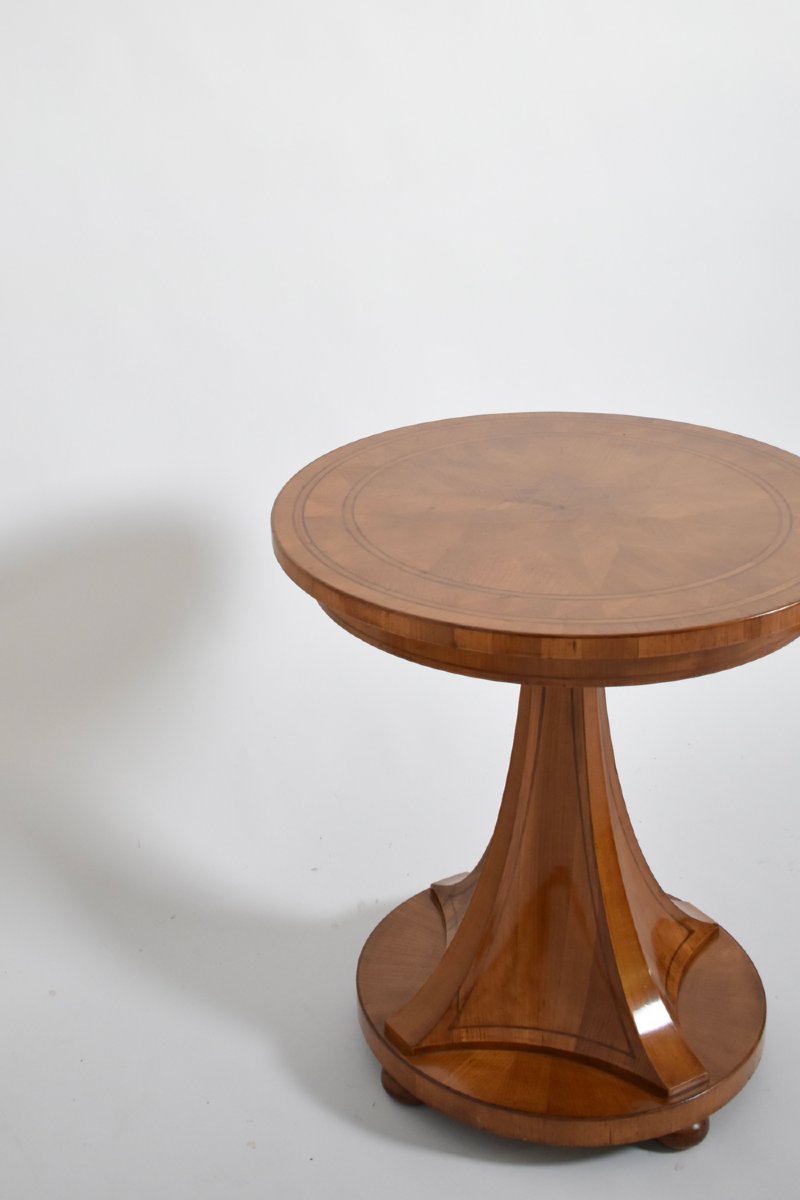Table guéridon de style Biedermeier, XIXe siècle.-photo-2