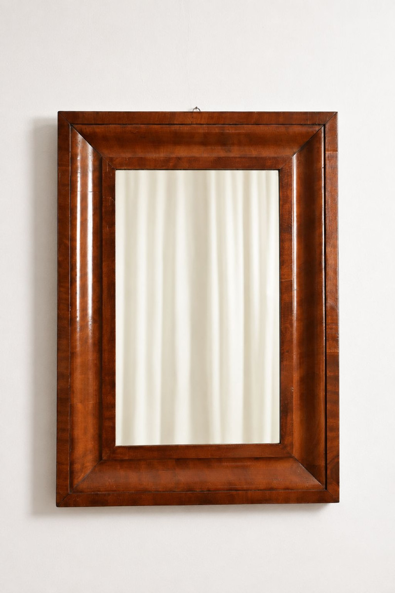 Miroir rectangulaire en acajou, années 1940.