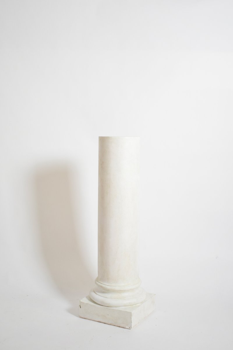 Paire de colonnes néoclassiques en plâtre, années 1930.-photo-4
