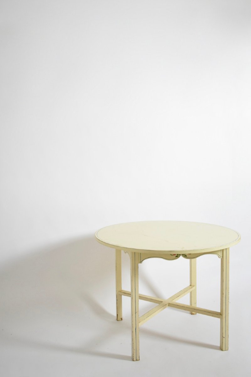 Round White Table From Alentejo, 1970s-photo-3