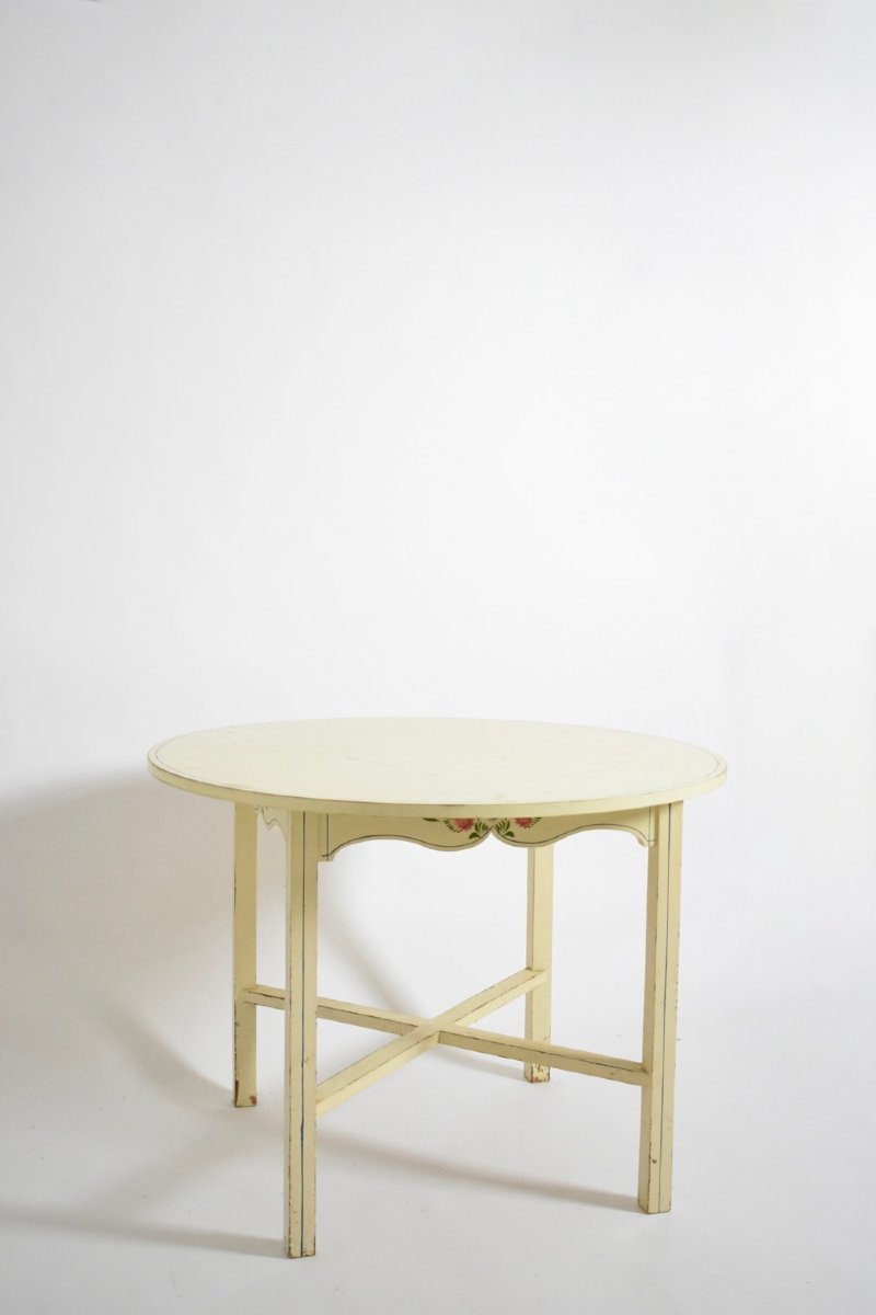 Round White Table From Alentejo, 1970s-photo-1
