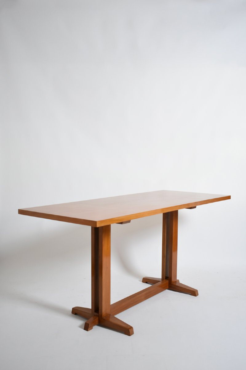 Console en bois clair, années 1970.