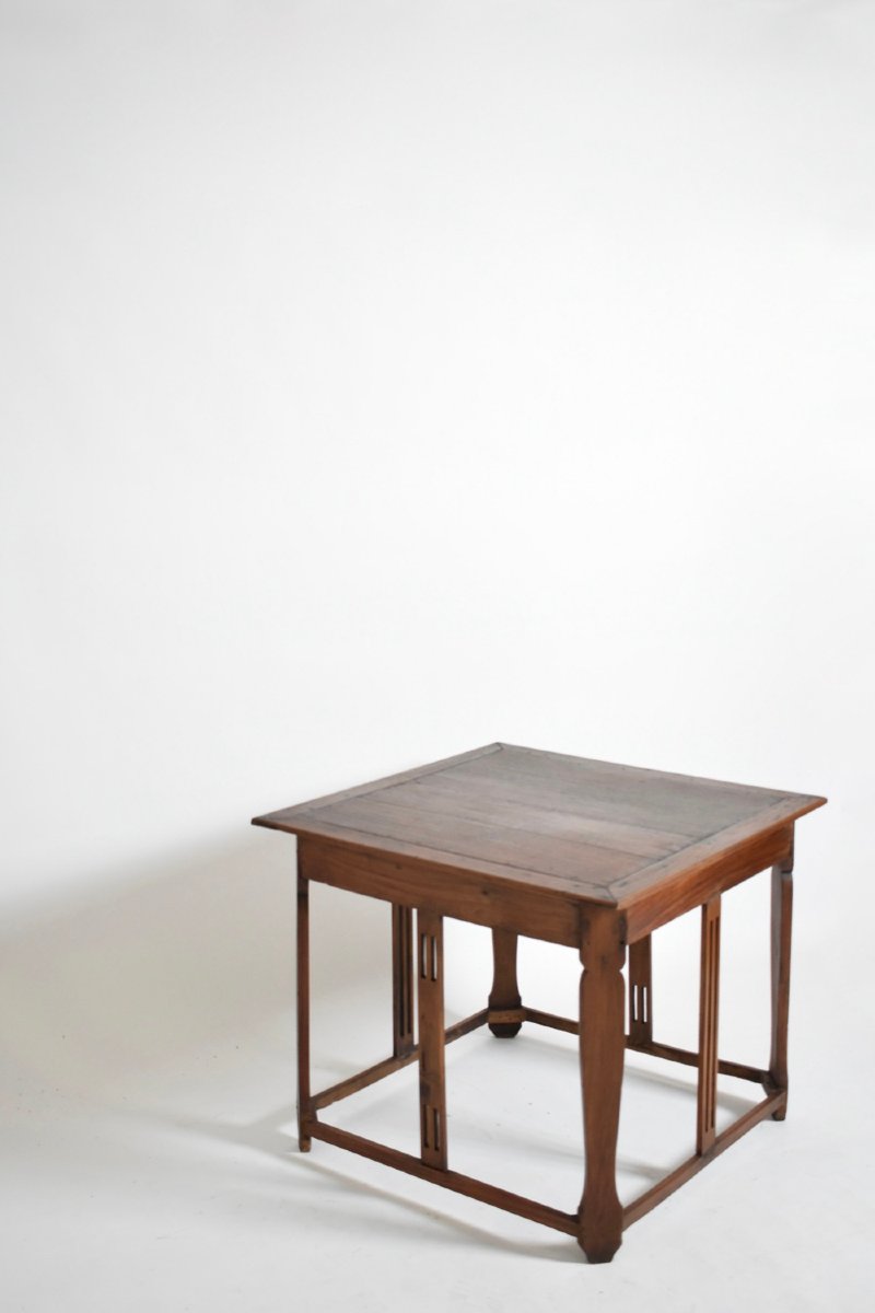 Table d’appoint carrée de style Arts & Crafts, années 1910.-photo-3