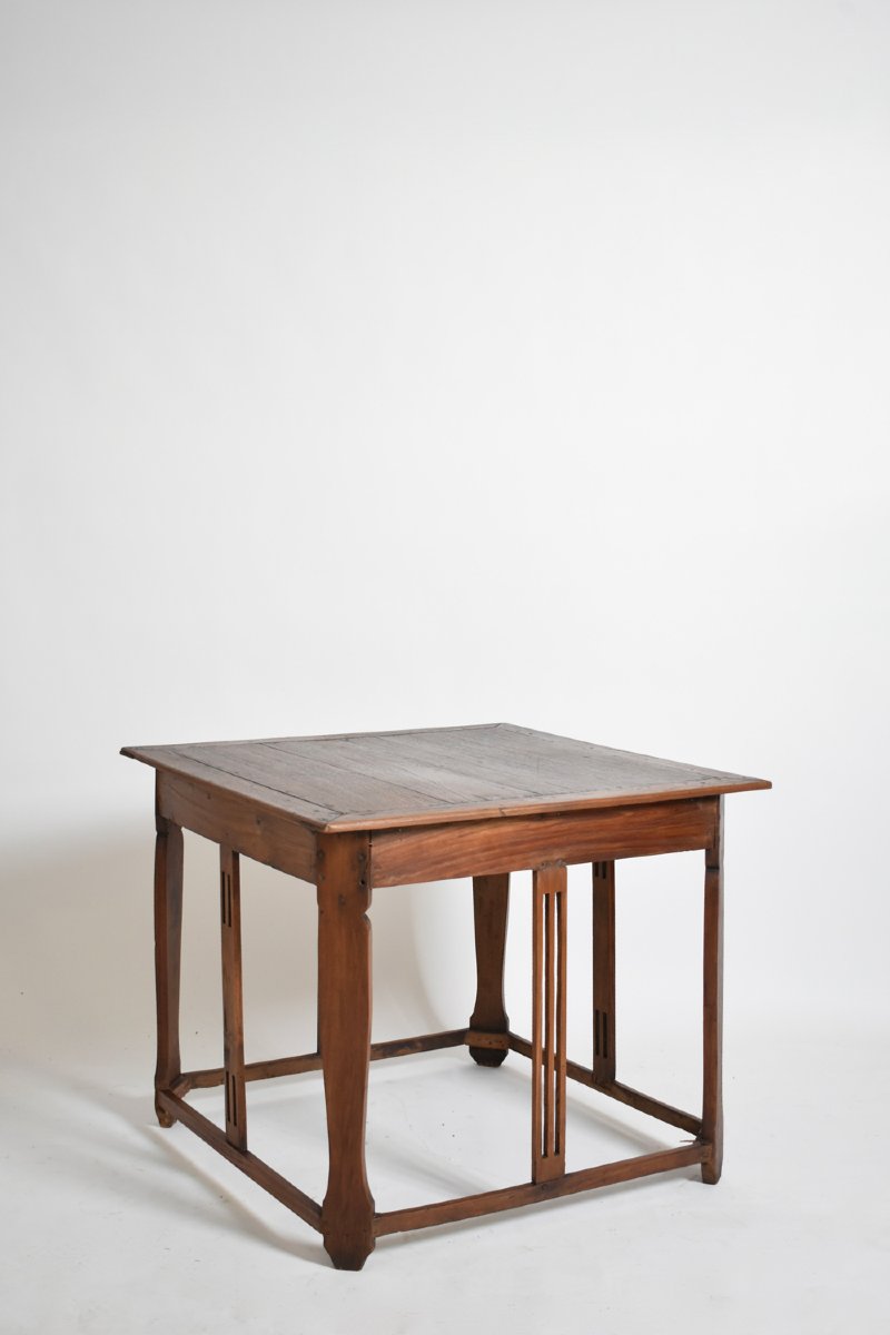 Table d’appoint carrée de style Arts & Crafts, années 1910.