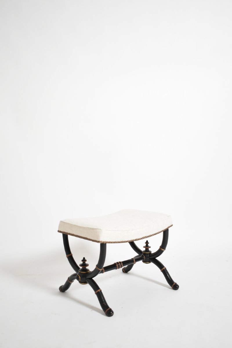 Tabouret curule de style Napoléon III en faux bambou, XIXe siècle.