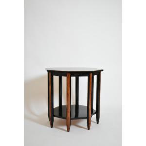Table d’appoint moderniste octogonale, années 1920.