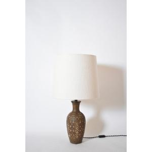 Lampe en céramique à décor végétal en bas-relief, années 1930.