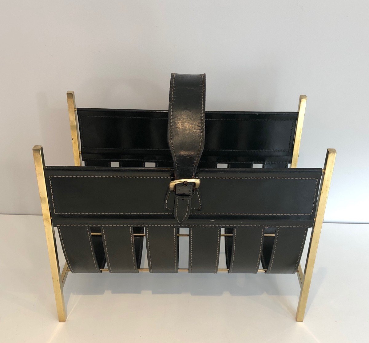 Hand-bag Brass And Leather Magazine Rack By Jacques Adnet. Circa 1940-photo-3