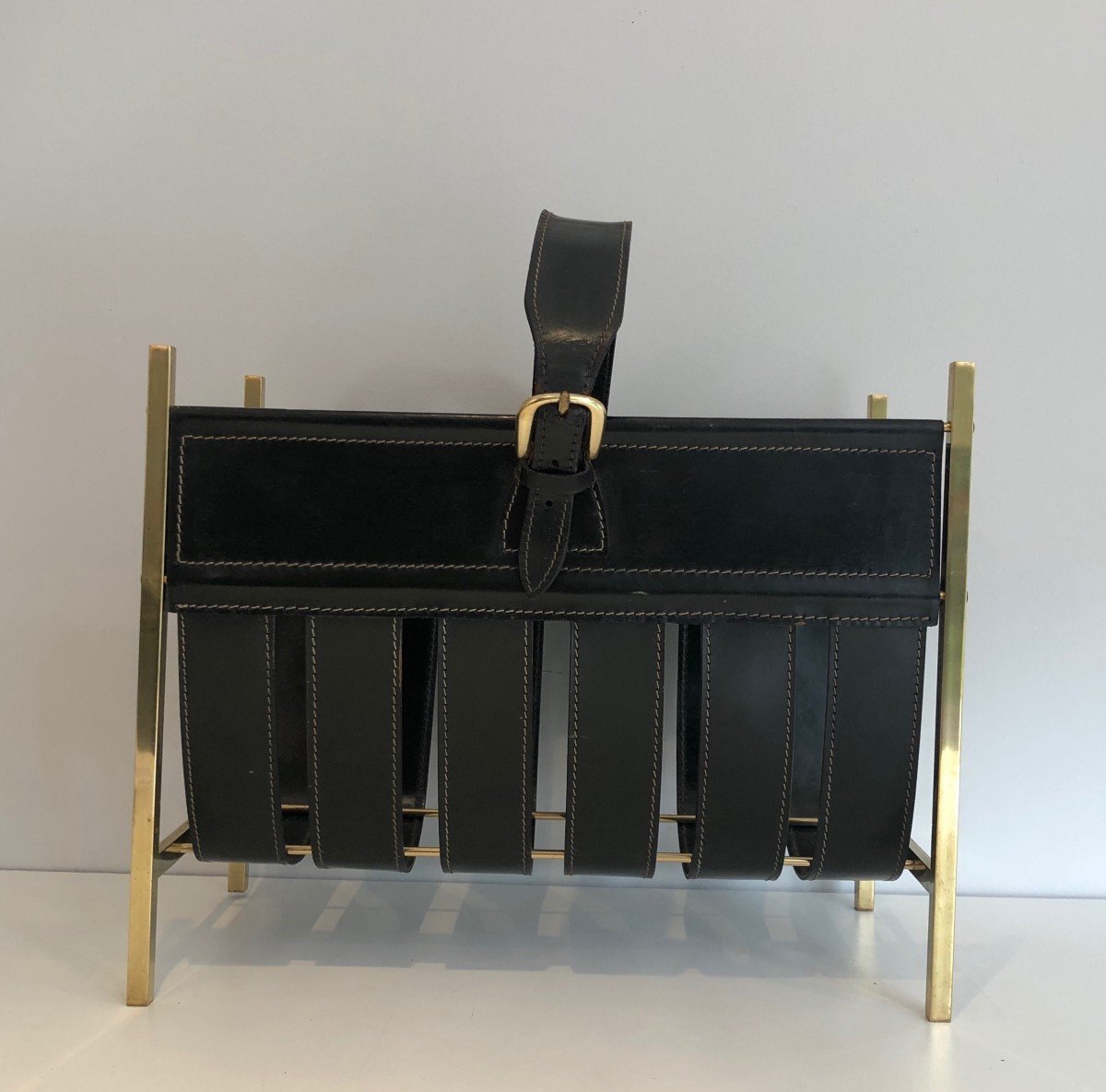 Hand-bag Brass And Leather Magazine Rack By Jacques Adnet. Circa 1940-photo-7