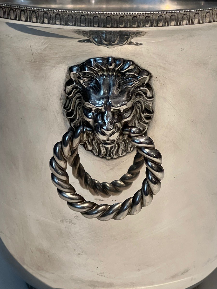 Pair Of Silver Metal Champagne Buckets With Handles Decorated With Lions' Heads.-photo-3