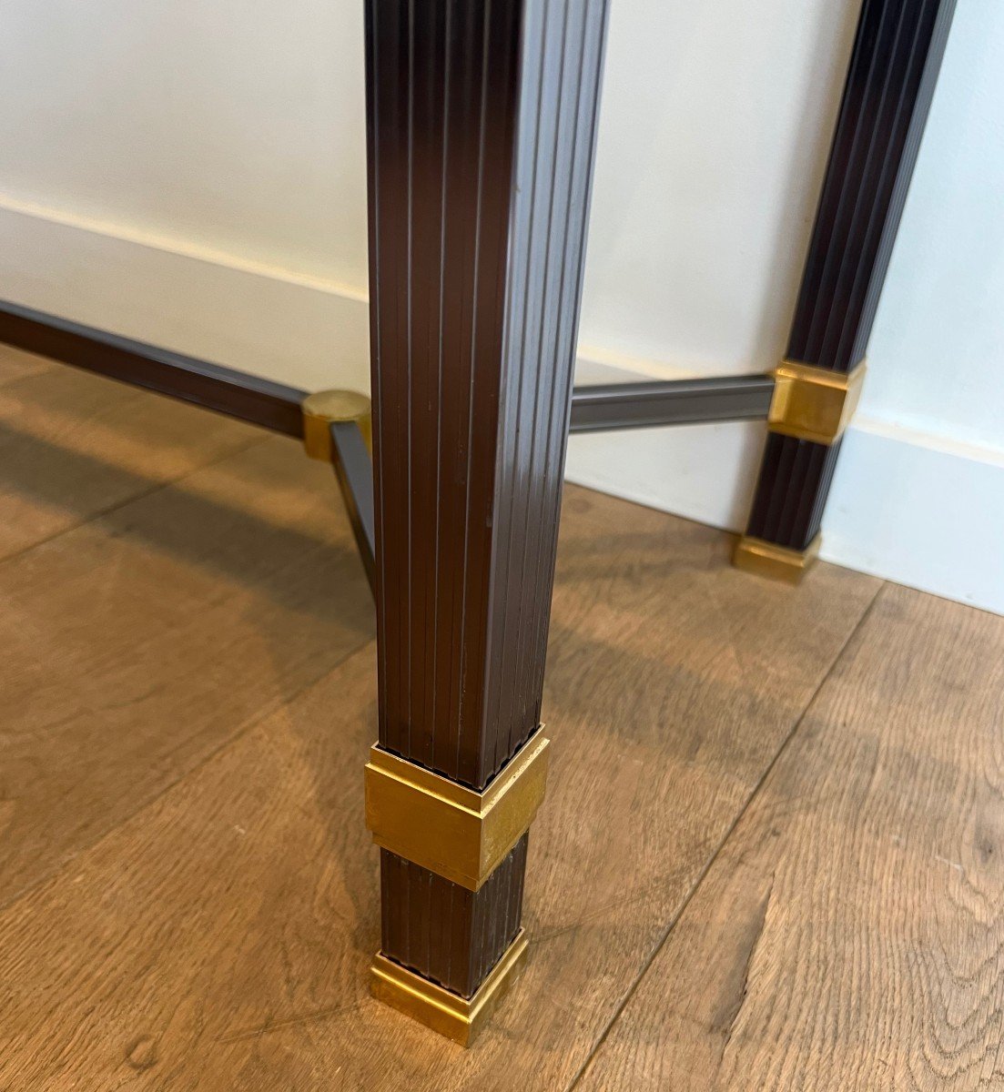 Console In Lacquered Aluminum And Gold Metal With Fluted Feet. French Work Signed Pierre Vandel-photo-6