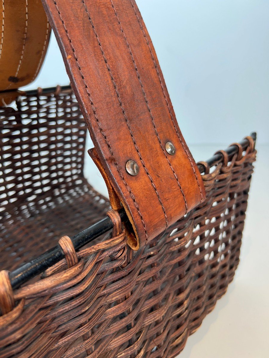 Porte-bûches En Métal Laqué Noir, Rotin Et Cuir. Travail Français. Vers 1970.-photo-5