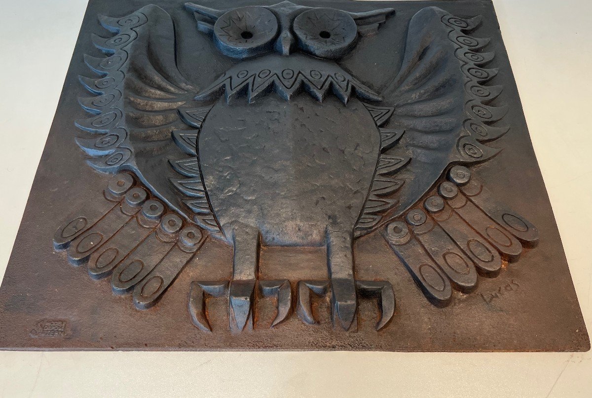 Modernist Cast Iron Fireback Showing An Owl-photo-2