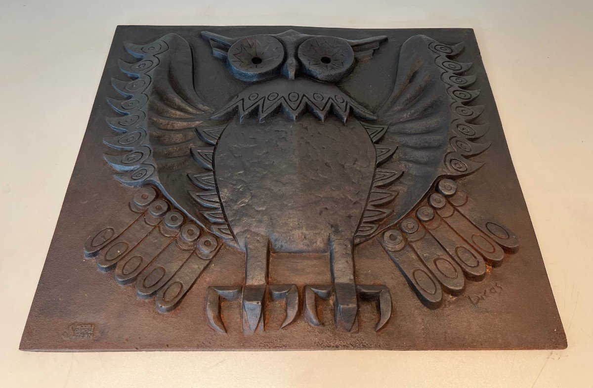 Modernist Cast Iron Fireback Showing An Owl-photo-4