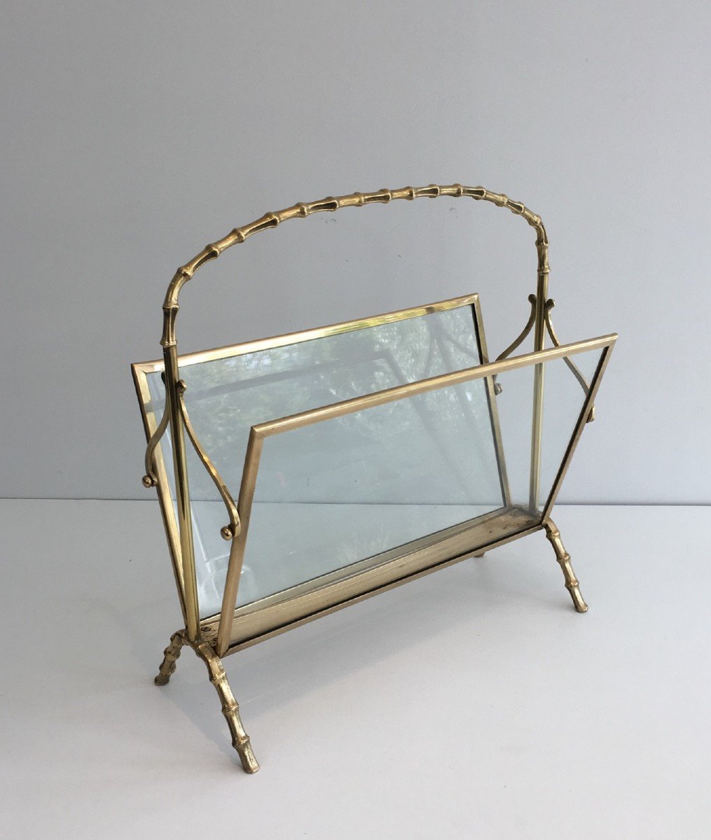 Faux-bamboo-style Magazine Rack In Brass And Transparent Glass Side Panels. 