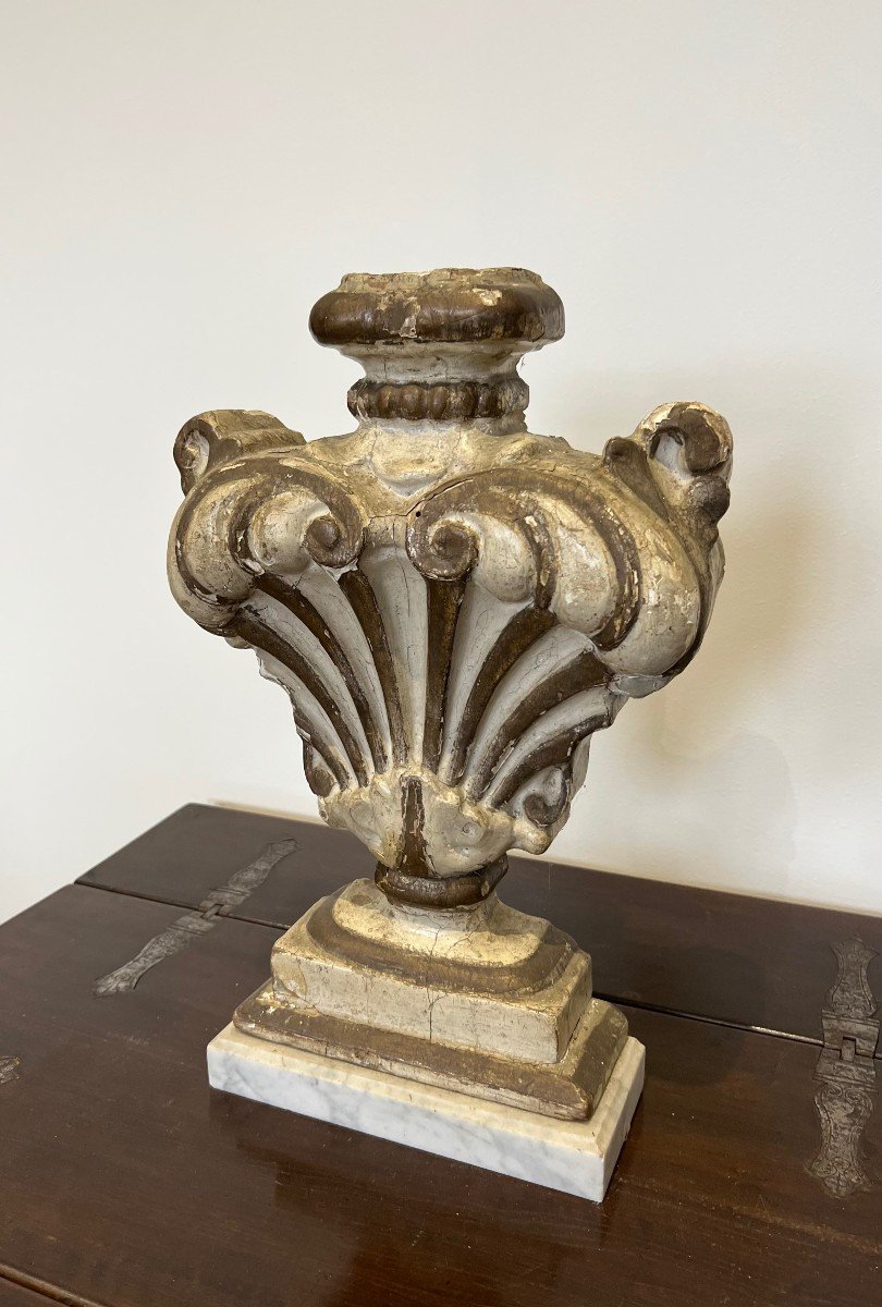 Decorative Element In Carved Wood On Carrara Marble Base That Can Be Mounted As A Lamp. -photo-3