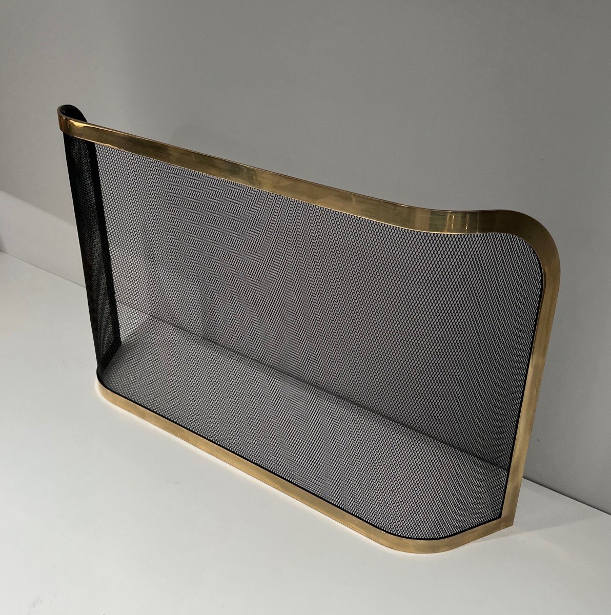 Curved Brass And Grilling Fireplace Screen. French Work. Circa 1970-photo-5
