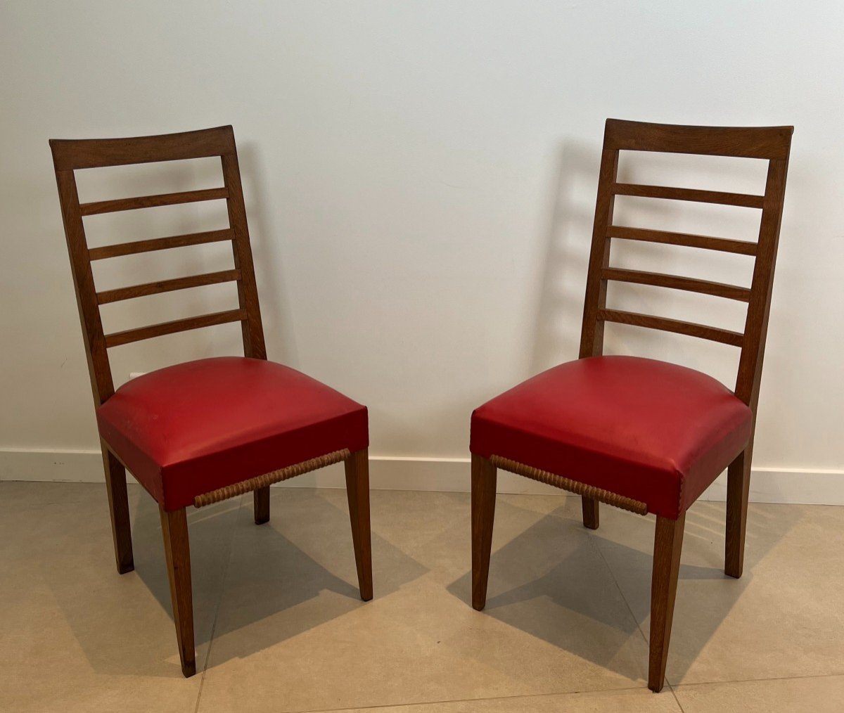 Set Of 6 Oak Chairs With 4 Faux-leather Seats. French Work. Circa 1940-photo-2