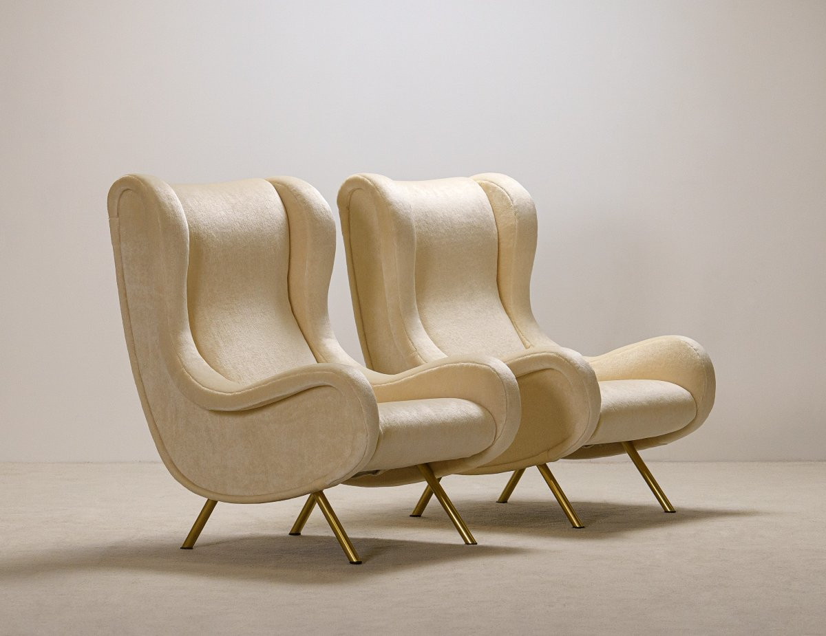 Pair Of "senior" Armchairs With New Luxury Mohair Upholstery And Varnished Brass Legs. -photo-2