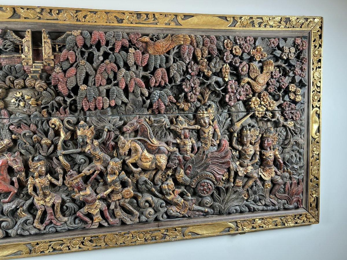 Important Carved Wooden Panel Depicting One Of The Trials Endured By Rama And Sita. Balinese Wo-photo-4