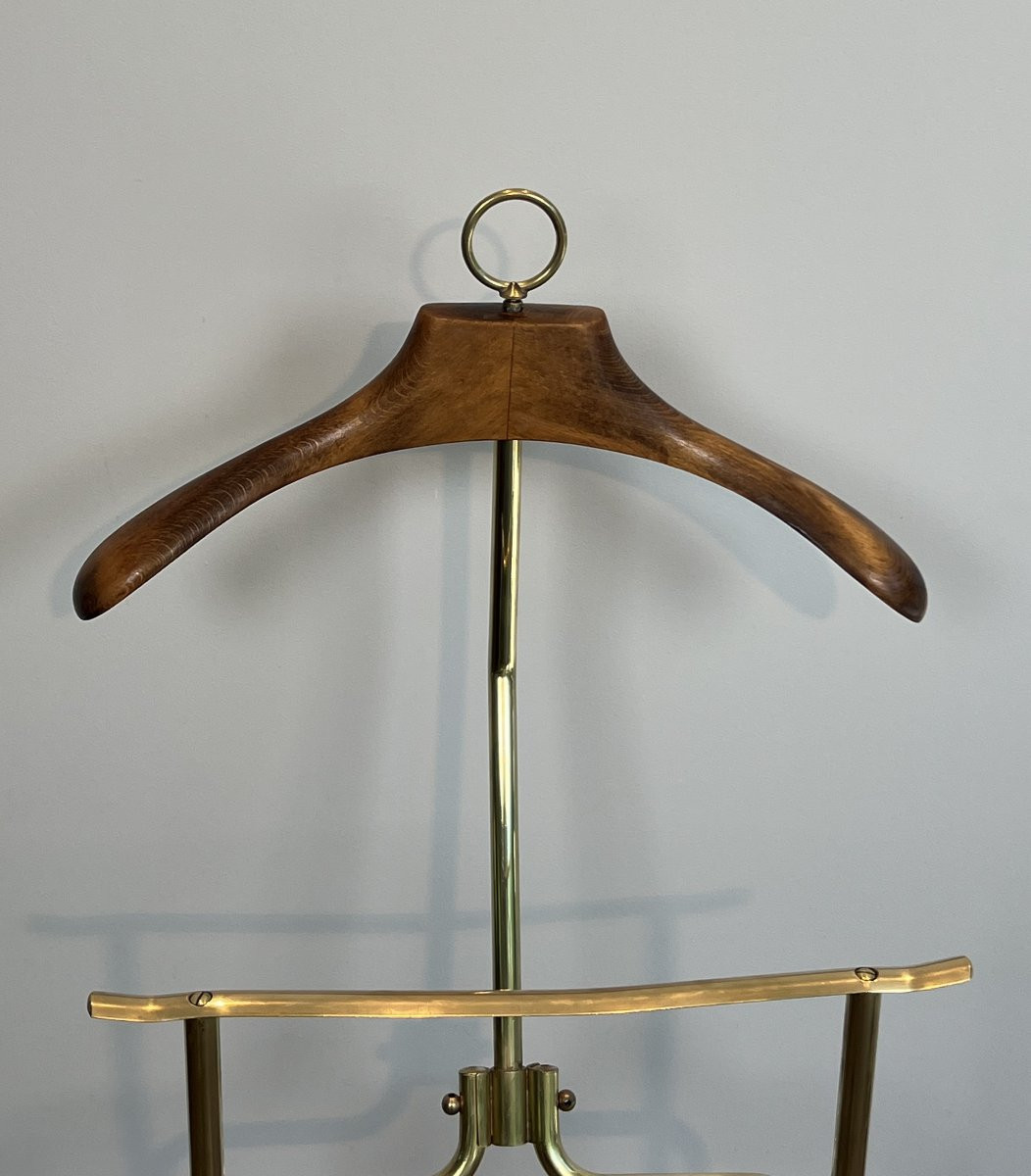 Valet de nuit pliant de style néoclassique en laiton et bois. Travail Français. Vers 1940-photo-1