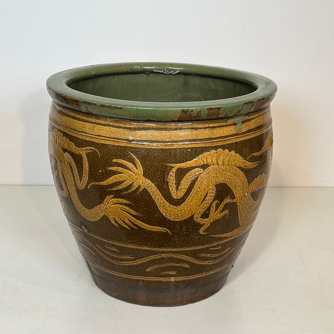 Large Chinese Glazed Terracotta Planter Decorated With Dragons-photo-2
