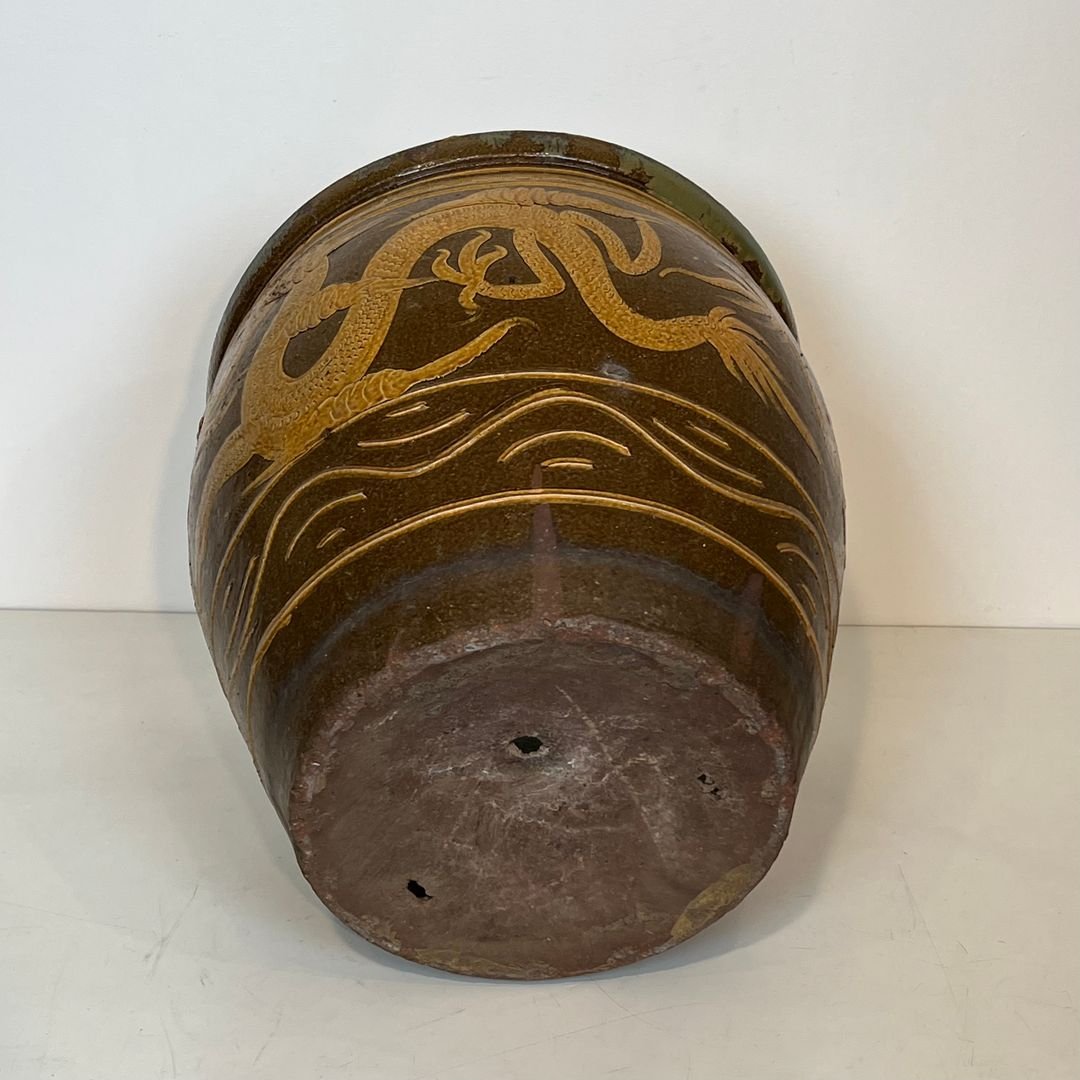 Large Chinese Glazed Terracotta Planter Decorated With Dragons-photo-3