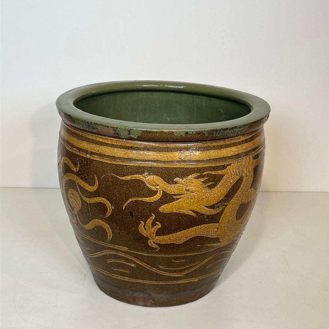 Large Chinese Glazed Terracotta Planter Decorated With Dragons-photo-6
