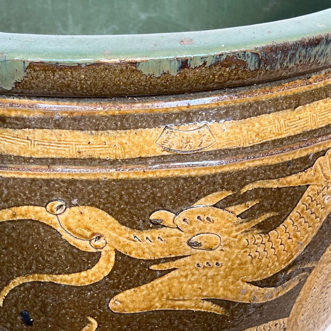 Large Chinese Glazed Terracotta Planter Decorated With Dragons-photo-7