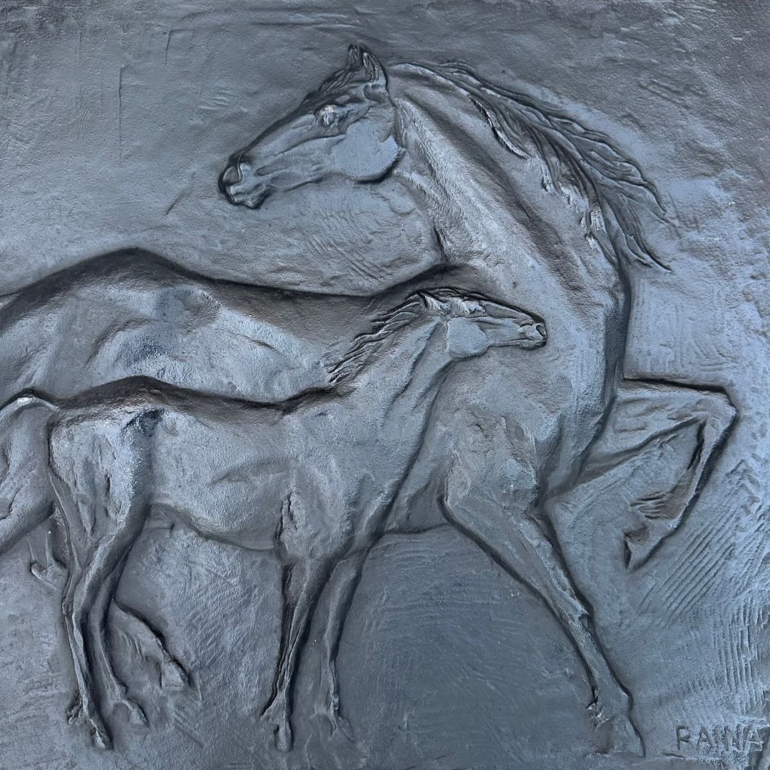 Cast Iron Fireback Showing Horses Signed Raina By Foundery Stern-photo-4