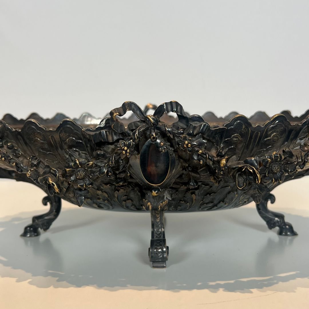 Surtout de Table en Métal Argenté Ciselé Signé-photo-3