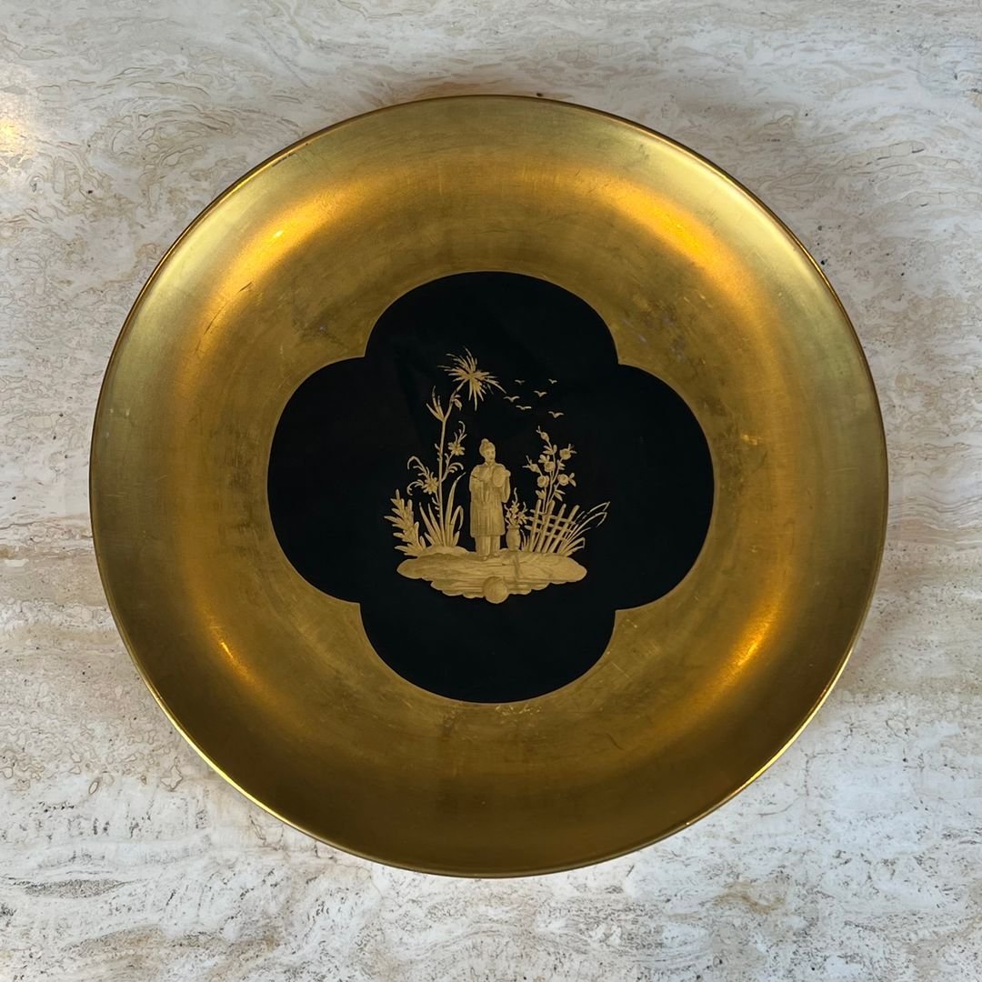 Set Of 8 Gilt Porcelain Plates With Gilt Chinoiserie Decoration On A Black Ground, Signed Delva-photo-1