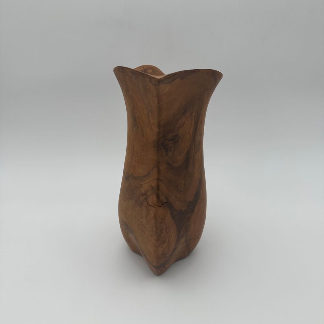 Pichet sculptural en bois, dans le goût d’Alexandre Noll – Travail français, années 1950-photo-1