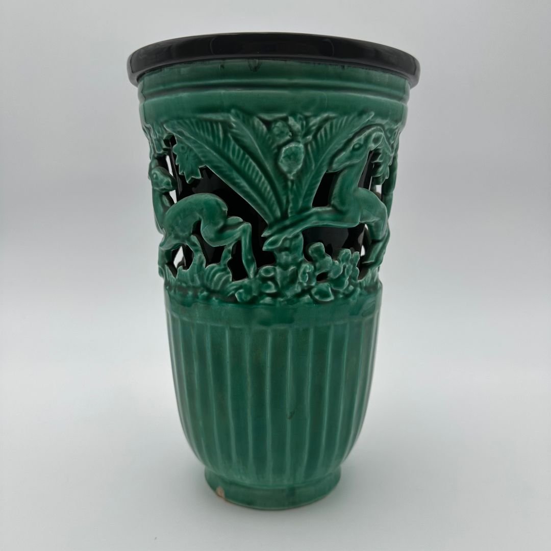 Vase en céramique verte à décor de biches – Signé de sainte radegonde,vers 1970-photo-2