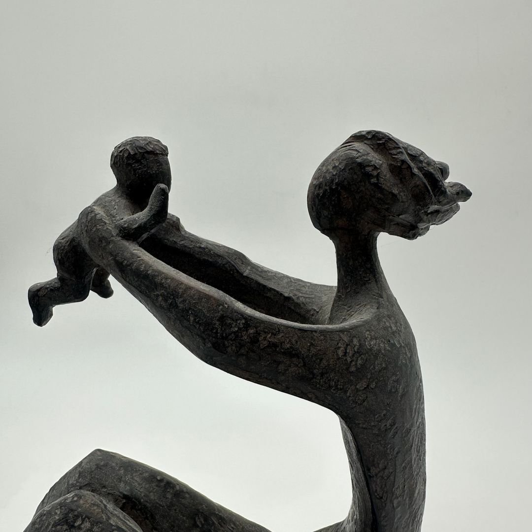 Modernist Ceramic Sculpture Of A Woman Holding A Child – France, Circa 1970-photo-6