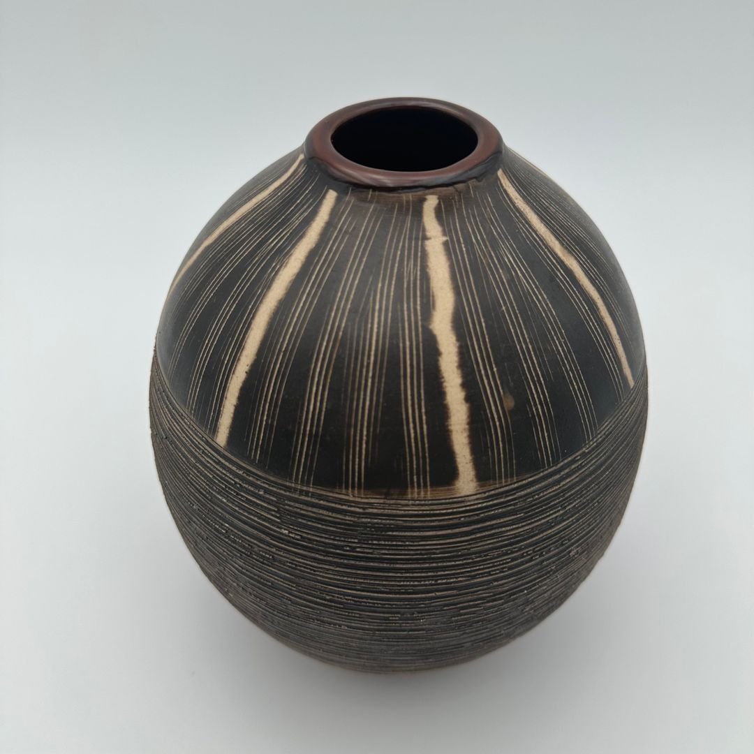 Black And White Monogram Ceramic Vase – In The Style Of Jean Besnard, Circa 1950-photo-5