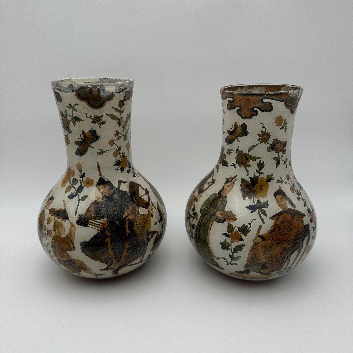 Rare Pair Of "arte Povera" Glass Vases With Chinoiserie Decor, Piedmont, 18th Century.