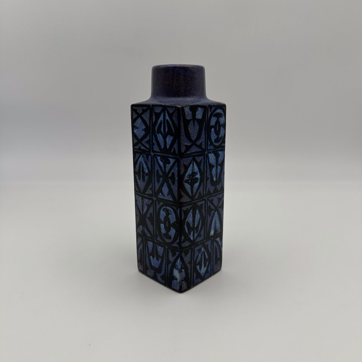 Square "baca" Faience Vase By Nils Thorsen For Royal Copenhagen, 1960s.-photo-2