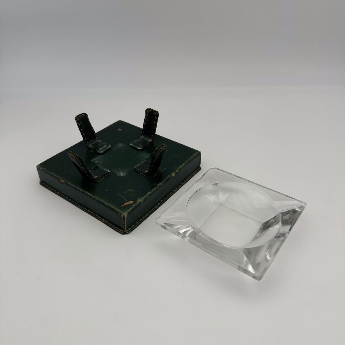 Cendrier en Cristal et Cuir Vert dans le Goût de Jacques Adnet, Années 1950.-photo-4