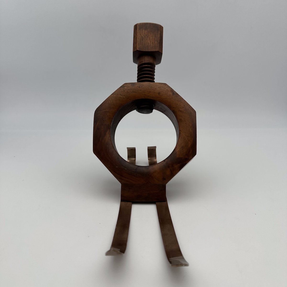 Sculptural Trompe-l'œil Solid Wood "nut On Skis" Bottle Holder, 1970s.-photo-2