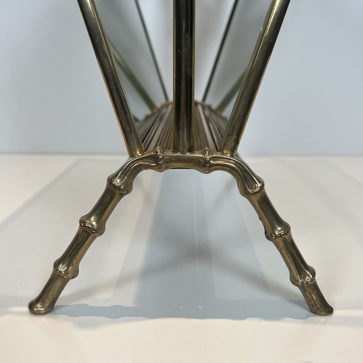 Porte-Revues en Laiton Faux-Bambou et Verre Fumé, Attribué à la Maison Baguès, Années 1970.-photo-6