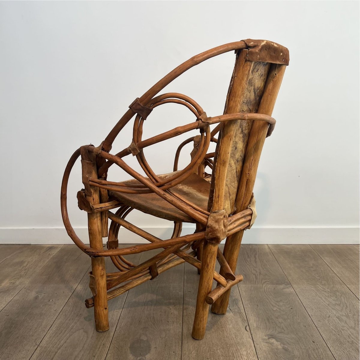 Organic Modernist Armchair In Rattan And Cowhide, Italian Work,1960s-photo-2