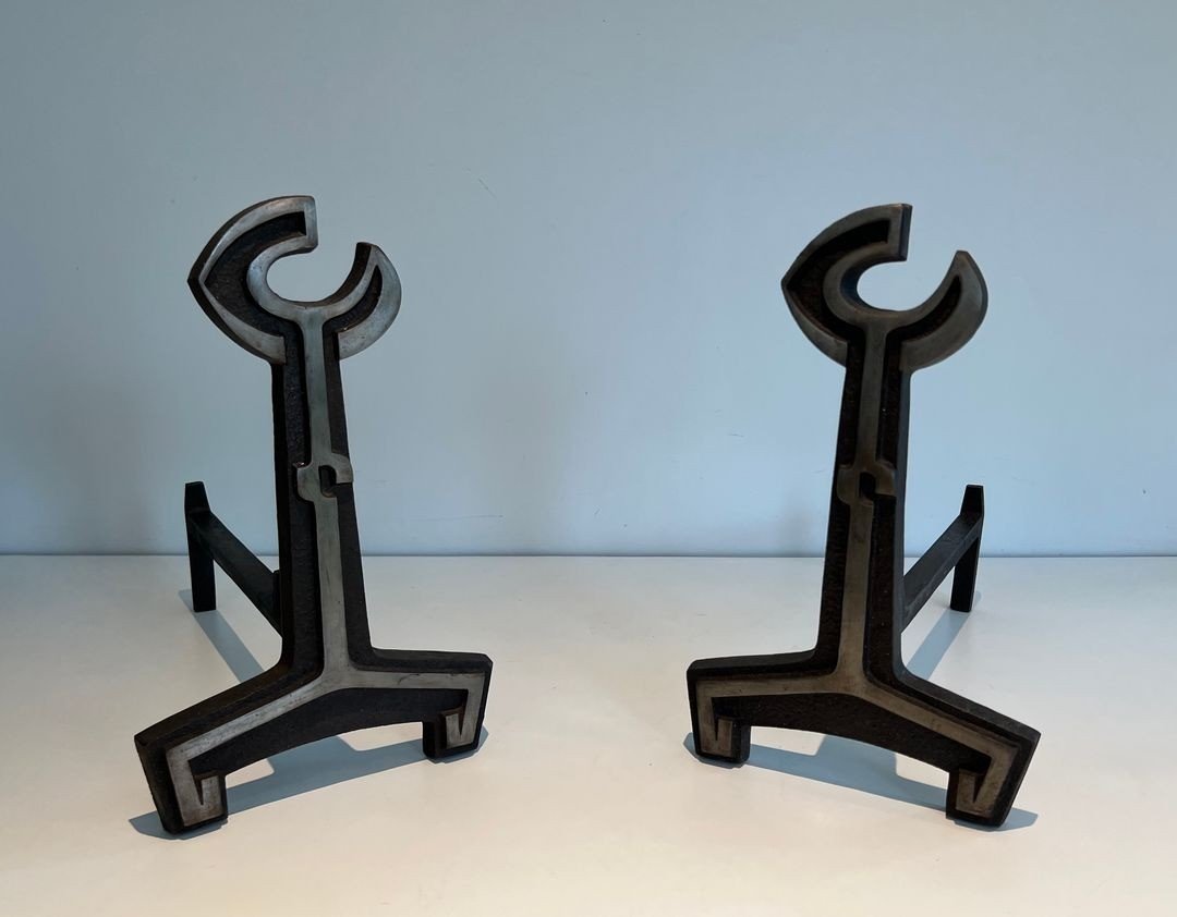 Pair Of Modernist Cast Iron Andirons With Open-ring Finials. France. Circa 1950.-photo-2