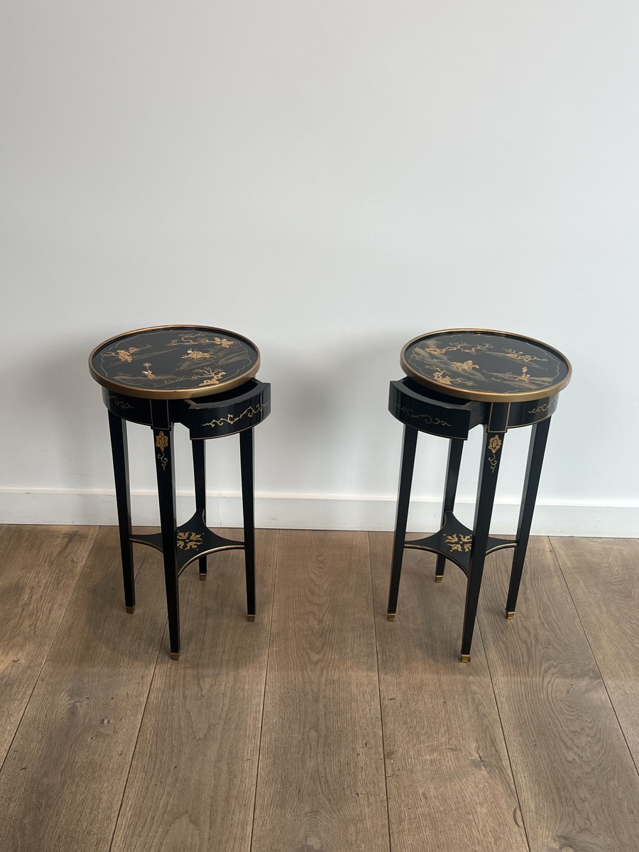 Pair Of Maison Hirsh Black Lacquered Pedestals With Gilded Decor, Circa 1970-photo-4