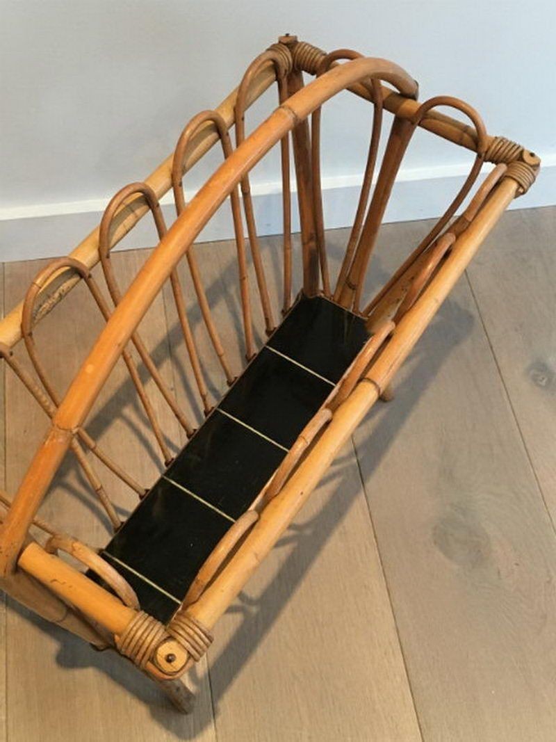 Rattan Magazine Rack-photo-4