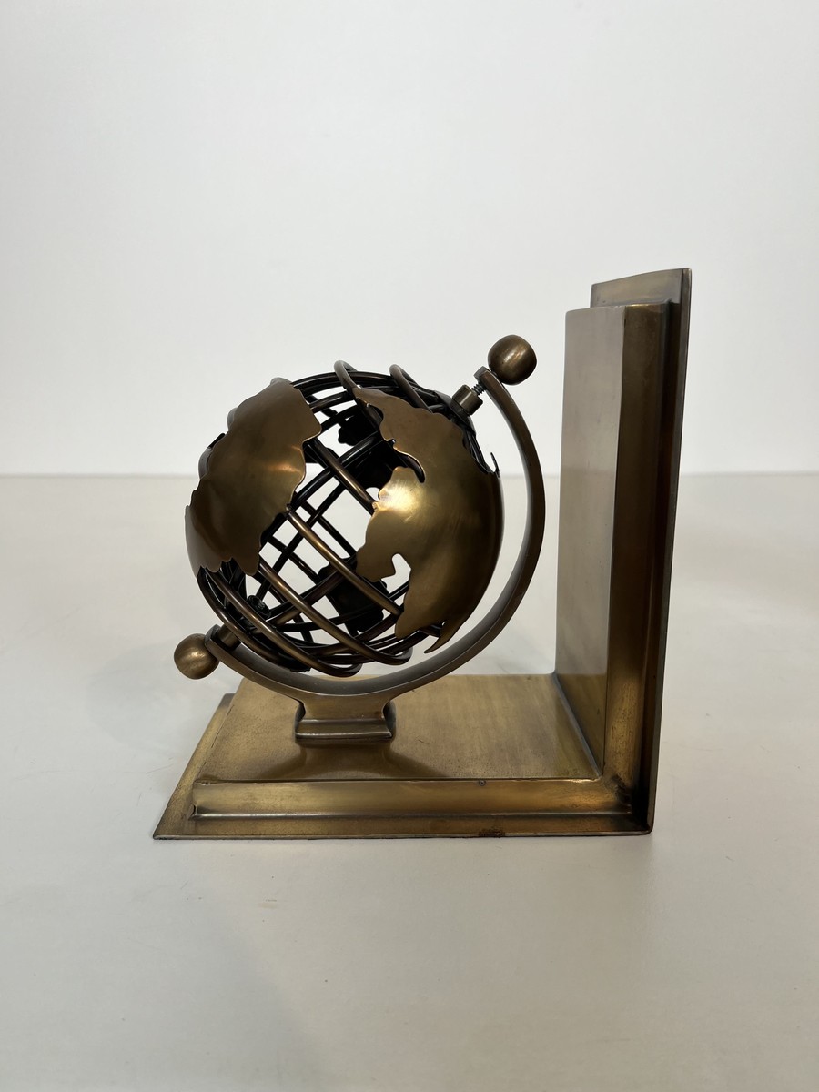 Pair Of Brass Bookends Featuring Openwork Terrestrial Globes. French Work. Circa 1970-photo-2
