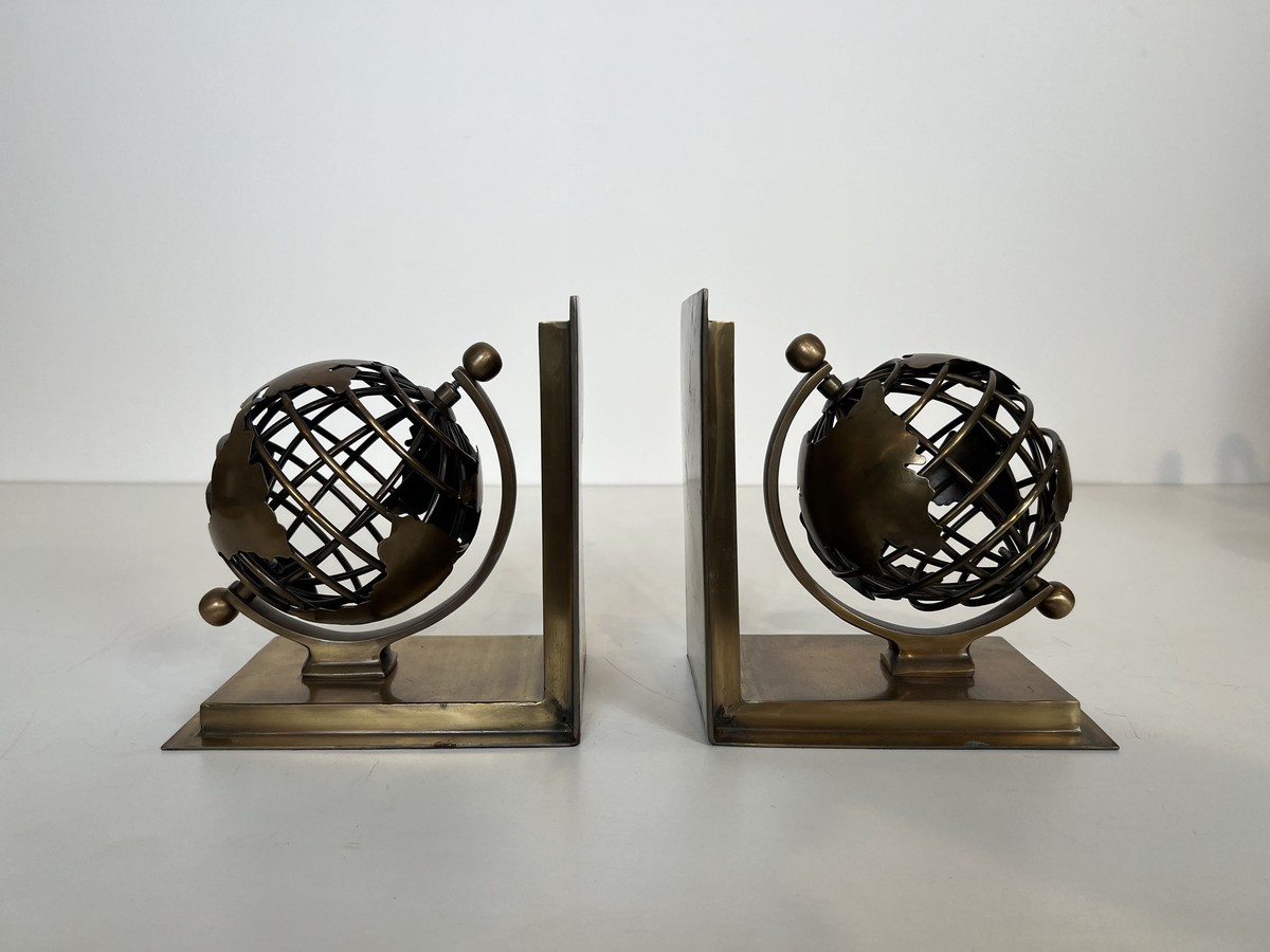 Pair Of Brass Bookends Featuring Openwork Terrestrial Globes. French Work. Circa 1970-photo-7